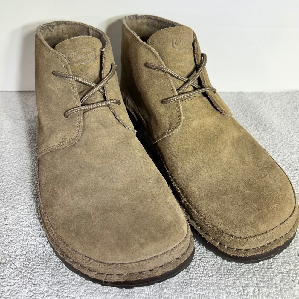 Chaco Men’s Chukka Boots in Taupe Brown Suede